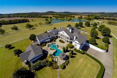 Real estate drone photography. Things To Know About Real estate drone photography. 
